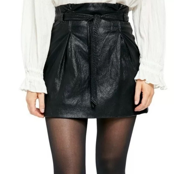 Free People Dresses & Skirts - Free People NWT Payton Paperbag Black Faux Leather Textured Mini Skirt 0 -J